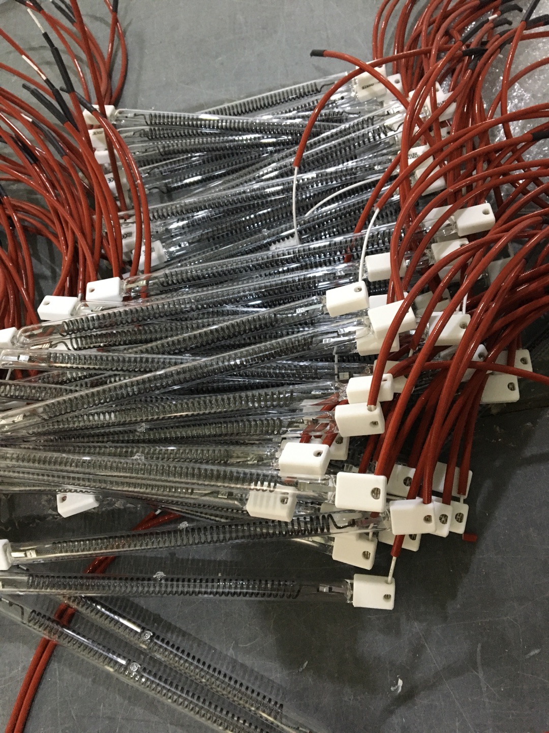 carbon quartz heating tube